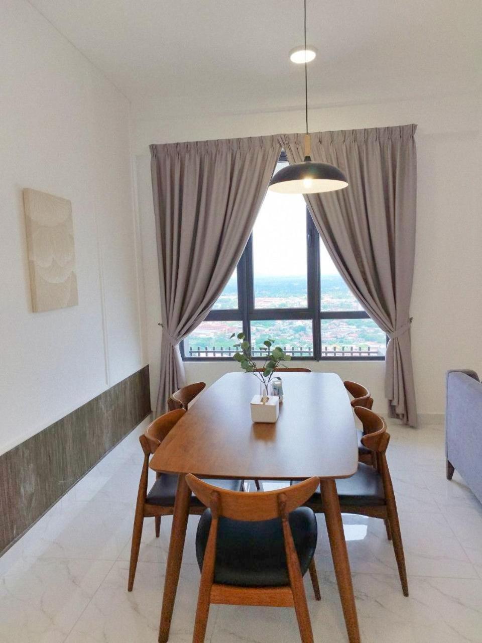 Troika Kota Bharu Penthouse Homestay 2 Rooms Exteriör bild