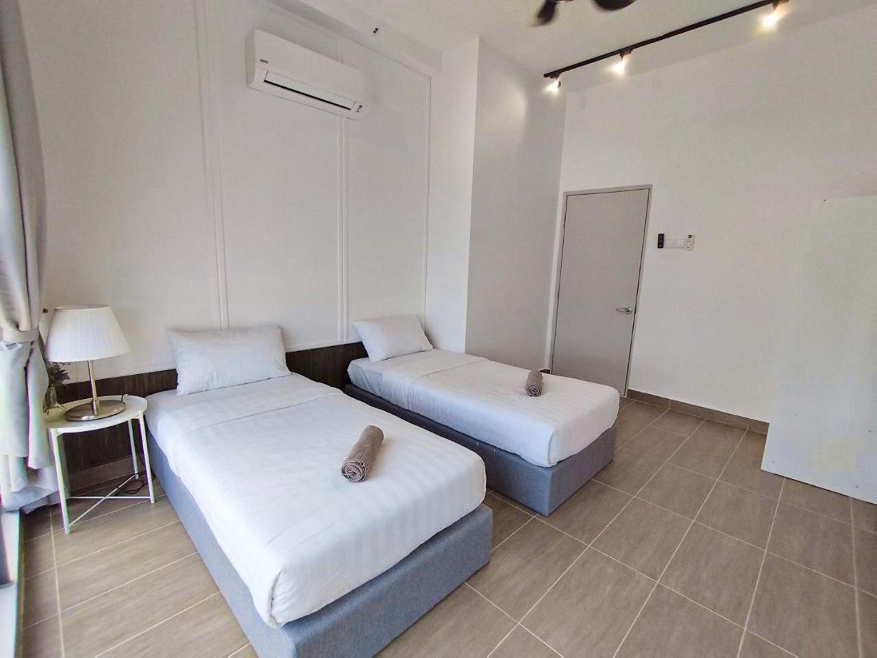 Troika Kota Bharu Penthouse Homestay 2 Rooms Exteriör bild